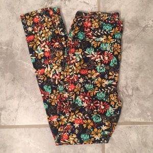 Lularoe spring floral OS leggings